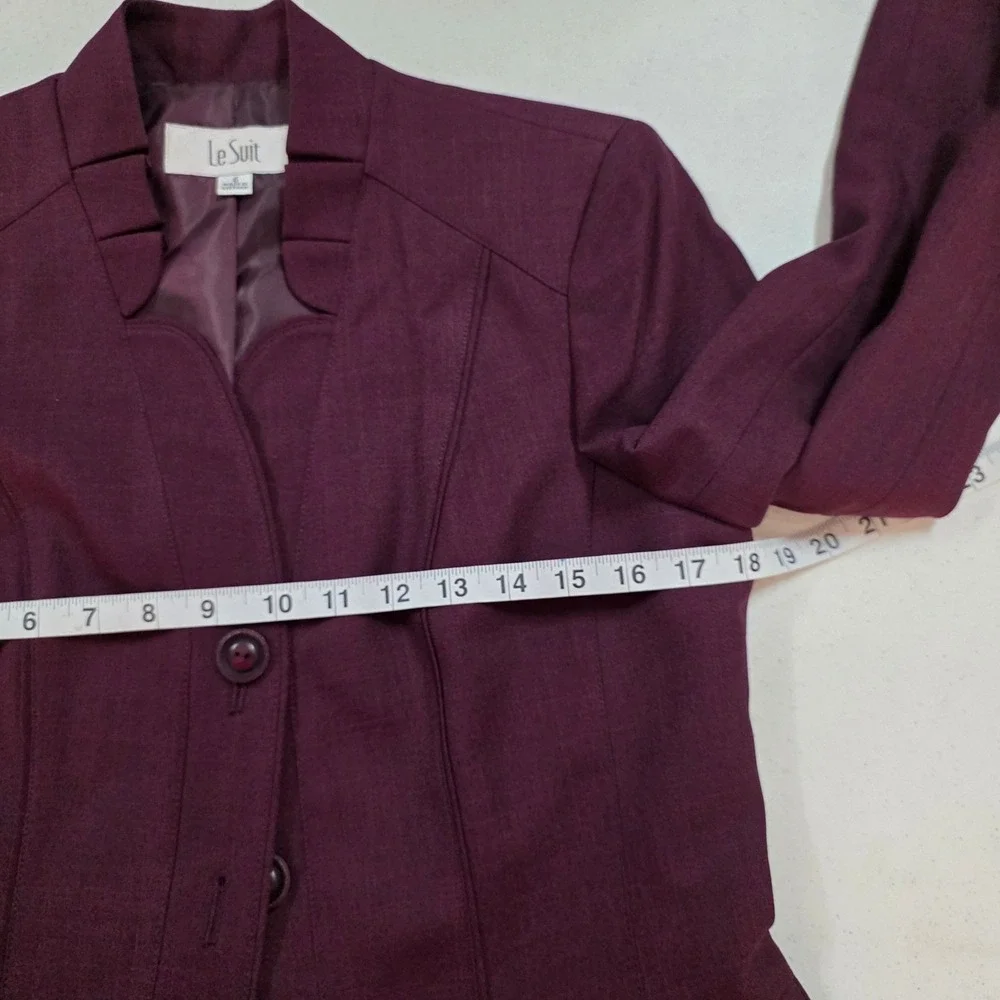 Le Suit Womens Burgundy  Collar Scalloped Blazer Jacket Size 6 Plum Professional